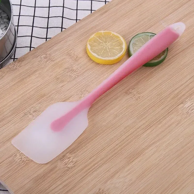 Spatule en silicone pâtisserie, rangement pratique