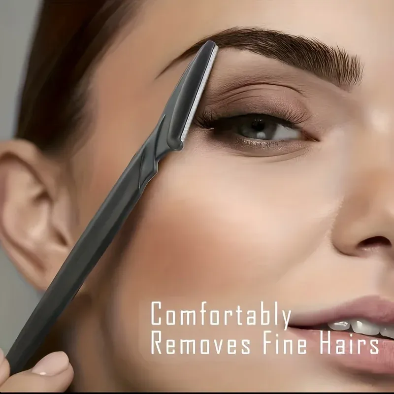 Ensemble de rasoir à sourcils, vue complète