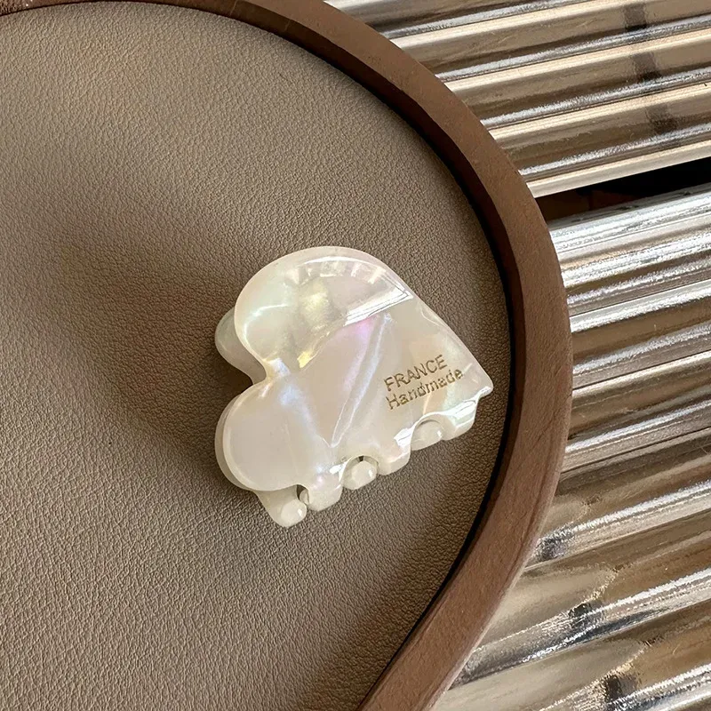 Petite pince à cheveux colorée en forme de cœur, 3,5 cm, petite griffe en acétate, pince crabe pour filles, pinces à cheveux délicates, accessoire pour cheveux pour femmes 7