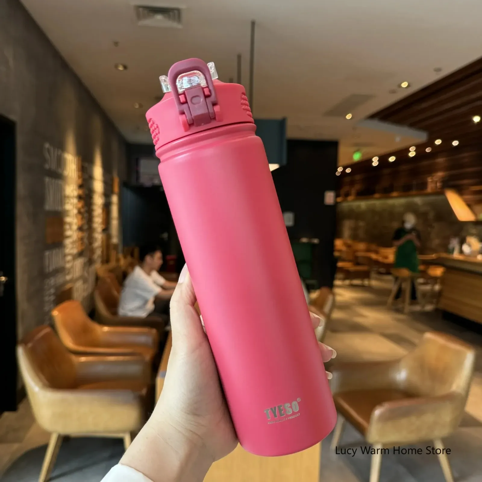 Gobelet thermos, finition soignée