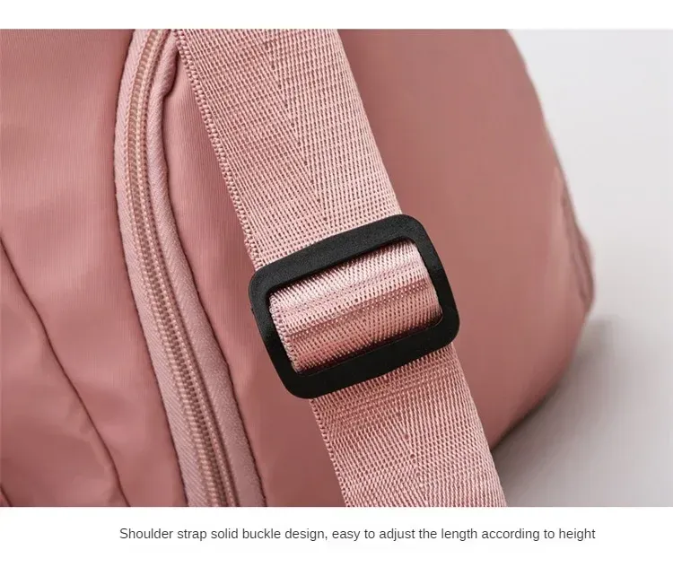 Sac de voyage femme, détail des coutures