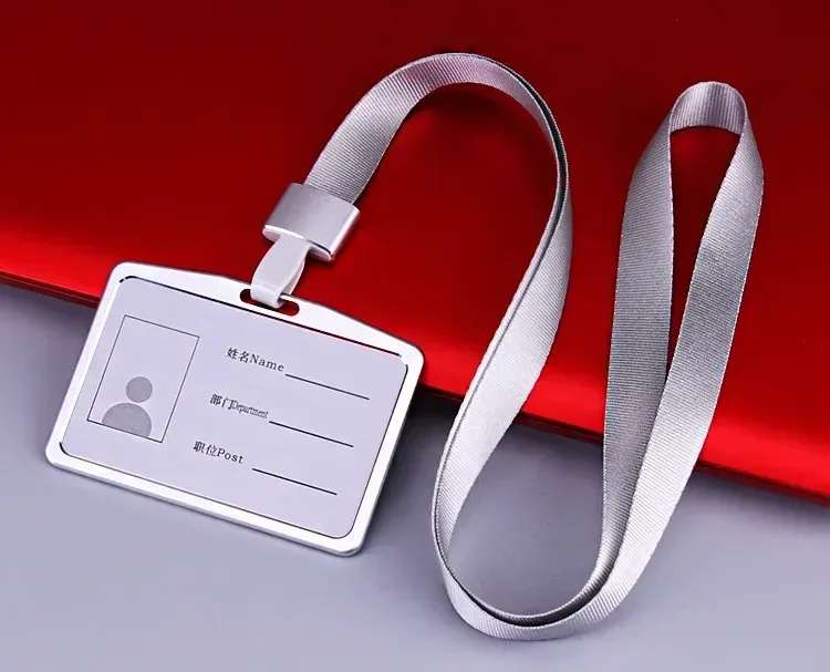 Porte-cartes en alliage d'aluminium avec étui ABS rétractable pour badge et cartes de crédit 55