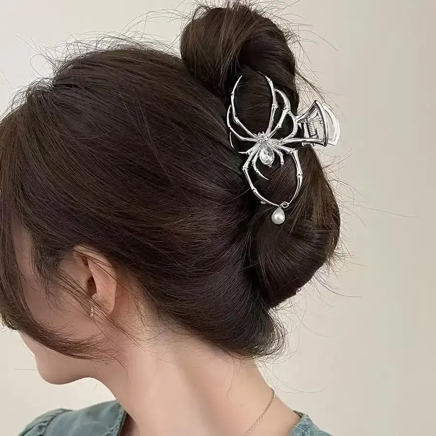 Pince à cheveux Y2K, détail du design