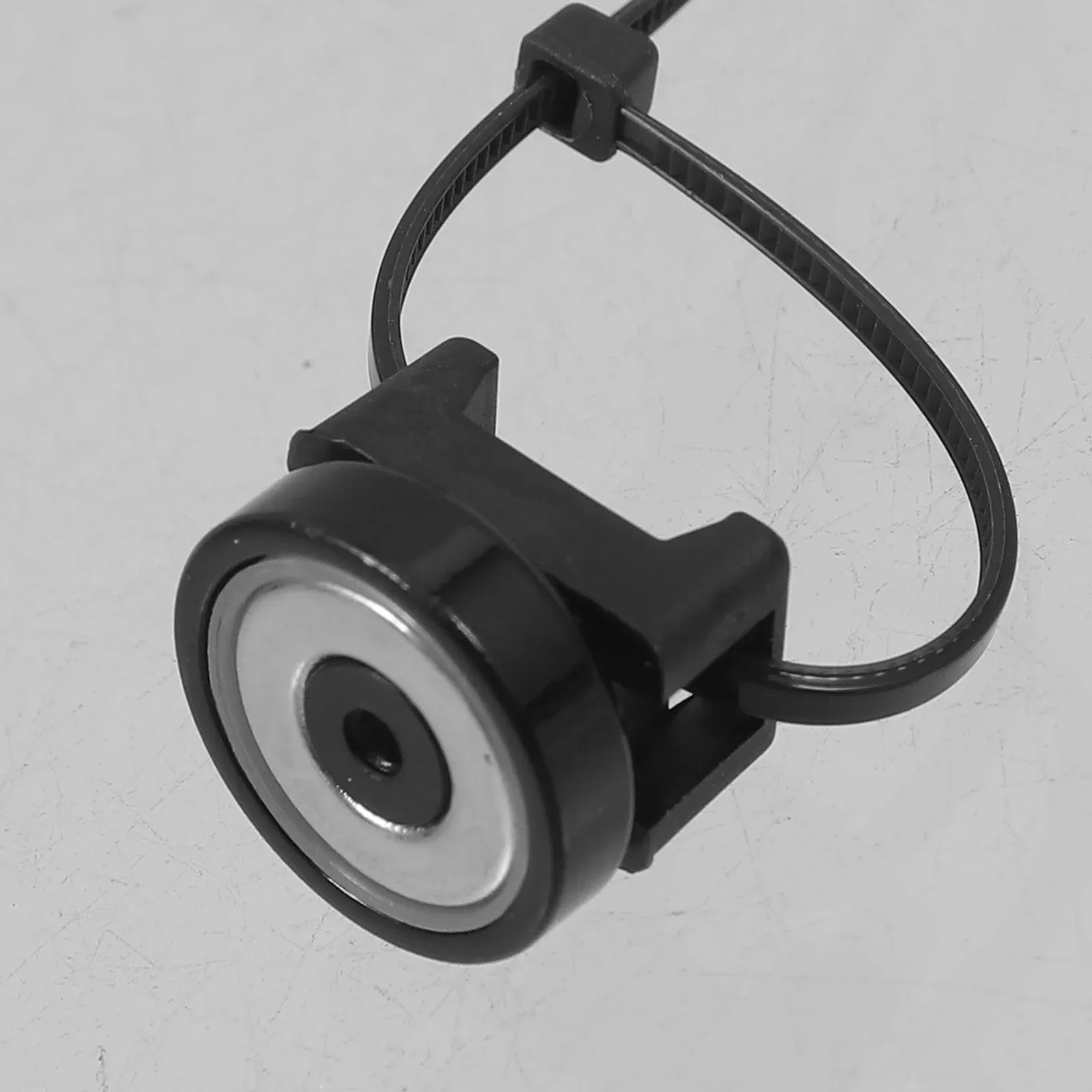 Clips magnétiques pour câbles (lot de 10) avec base de montage, organiseur et fixateur de câbles électriques stable 5