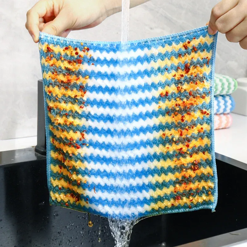 Chiffon microfibre en situation d'usage