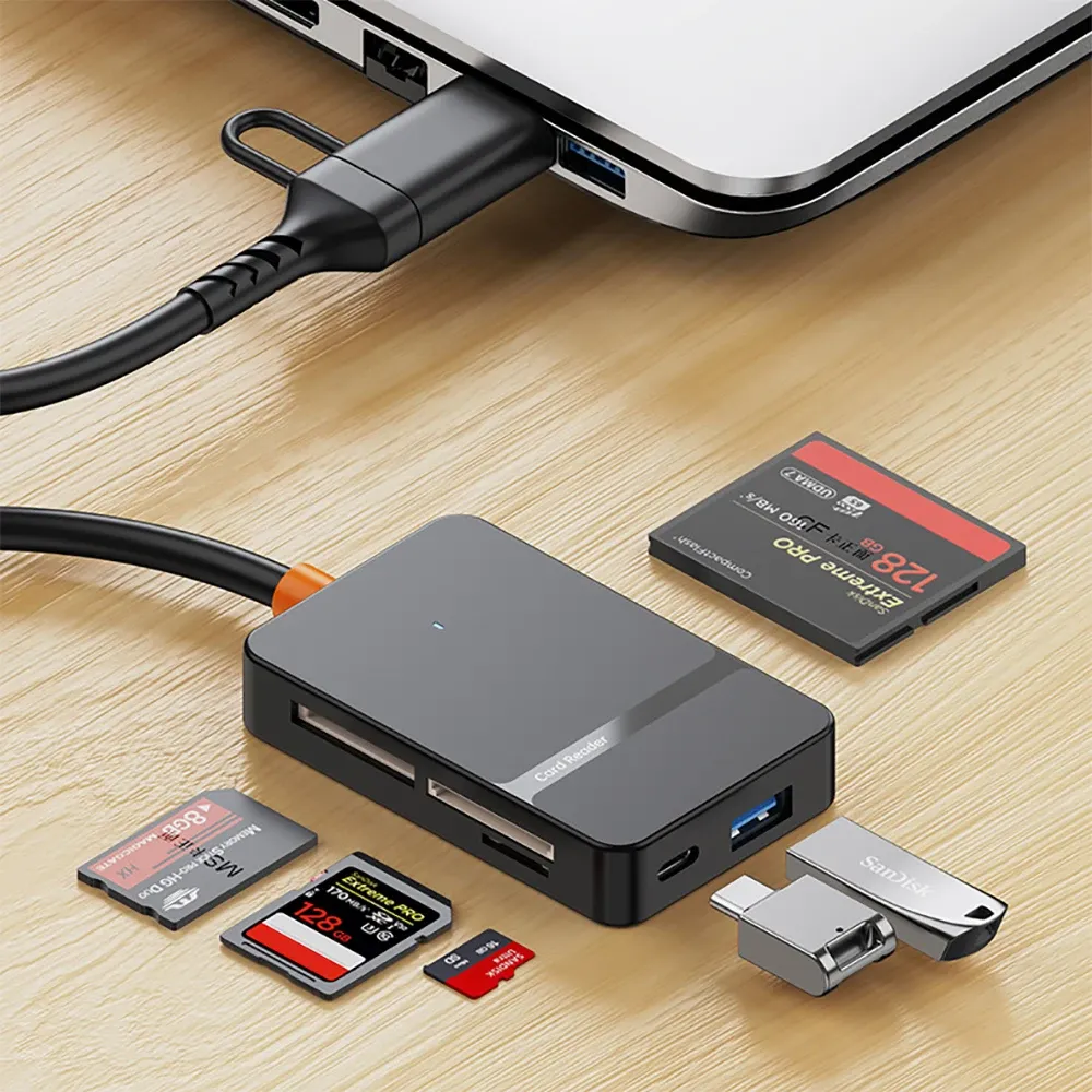 Lecteur de carte USB-C 8 en 1, lecteur multifonction compatible SD/TF/CF/MS, transfert de données jusqu'à 5 Gbps, adaptateur de carte flash 8