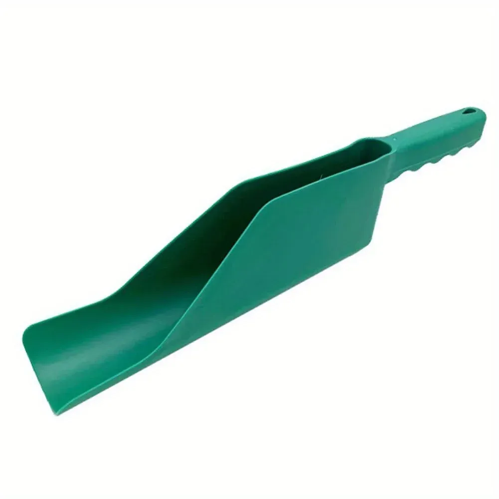 Cuillère de nettoyage de gouttière, vue complémentaire