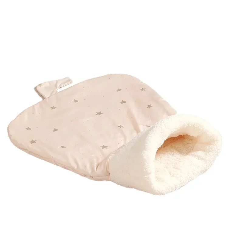 Sac de couchage doux pour chat, ambiance cosy