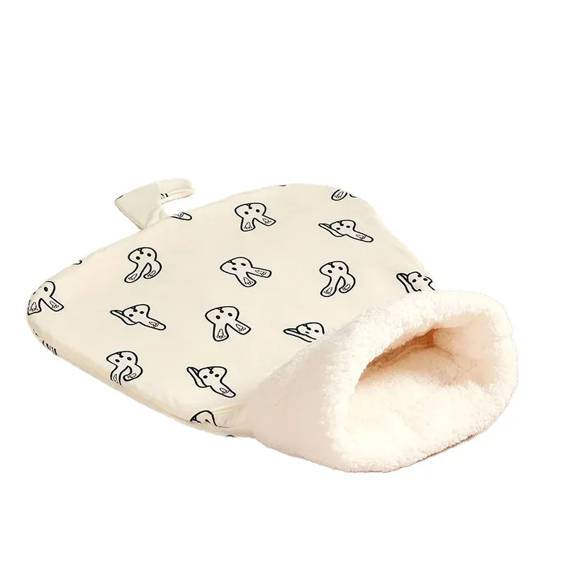 Sac de couchage doux pour chat, moment de détente