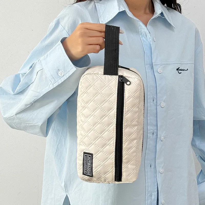 Trousse de toilette pour homme à grande capacité, idéale pour le voyage et le quotidien 5