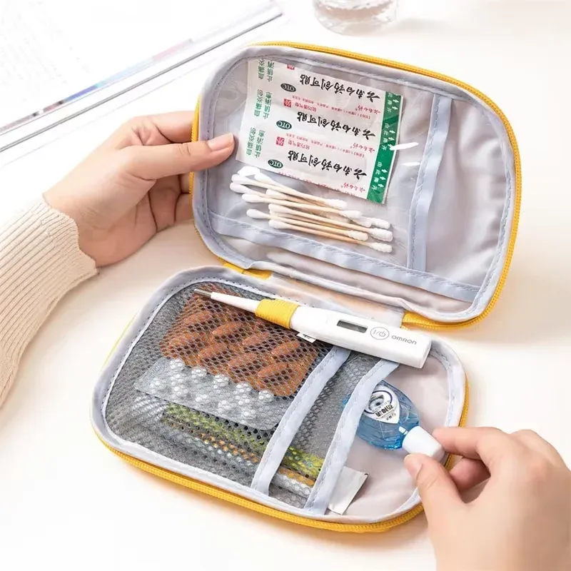 Pochette de rangement portable pour médicaments et pilules, mini trousse de premiers secours de voyage 2