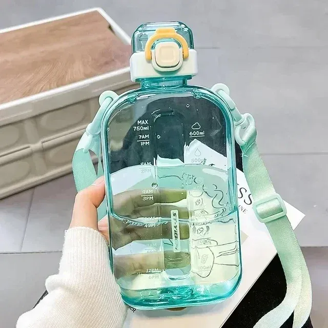 Bouteille d'eau carrée plate transparente, gourde de voyage portable avec sangle réglable, gourde fine et élégante pour le sport et le camping 14