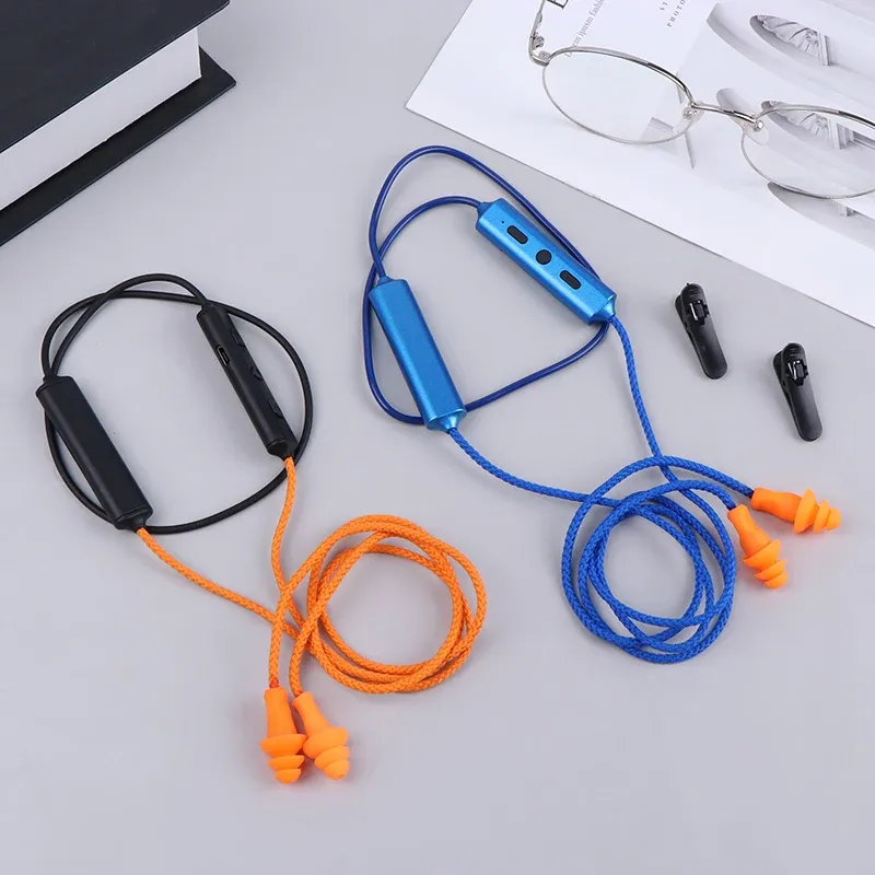 Bouchons d'oreille de protection auditive, en situation