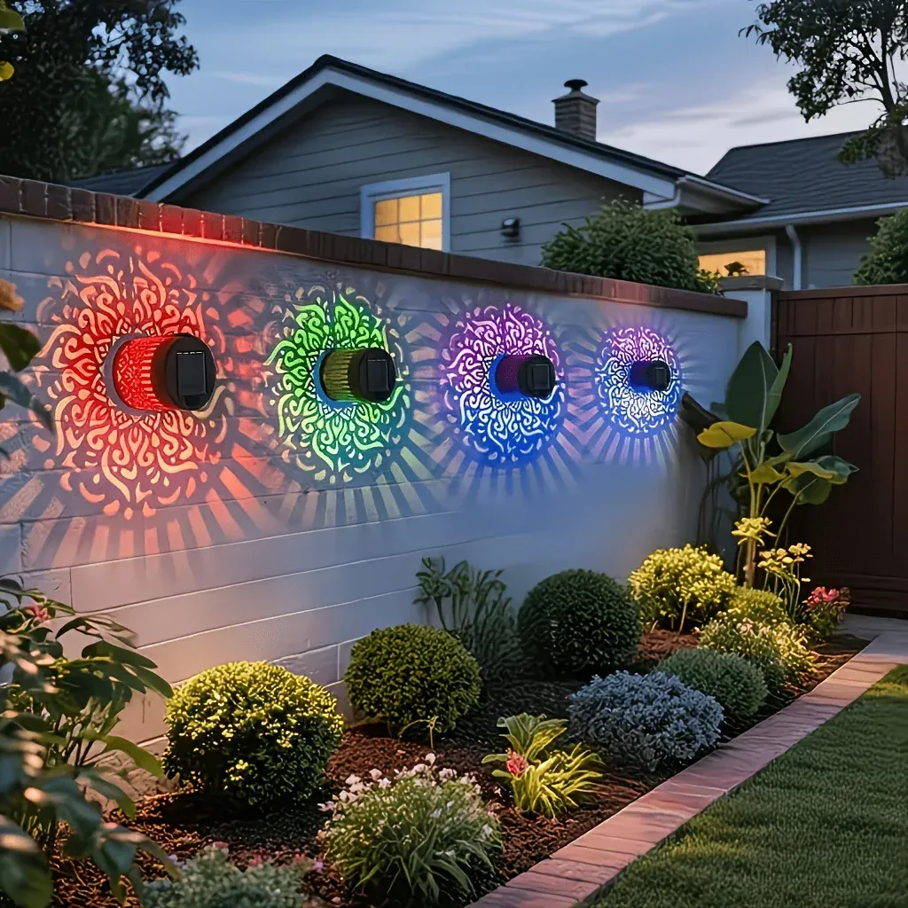 Lampe murale solaire Mandala en situation