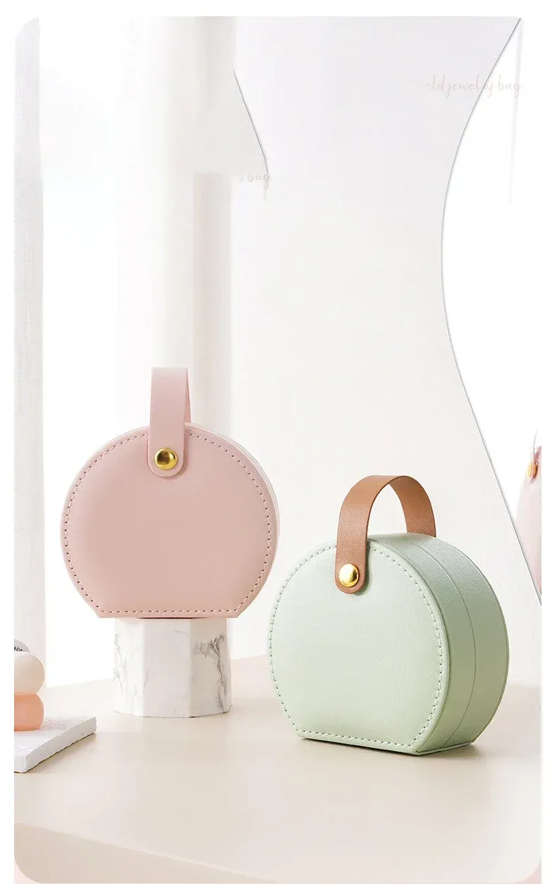 Mini organisateur de bijoux en cuir, vue d'ensemble