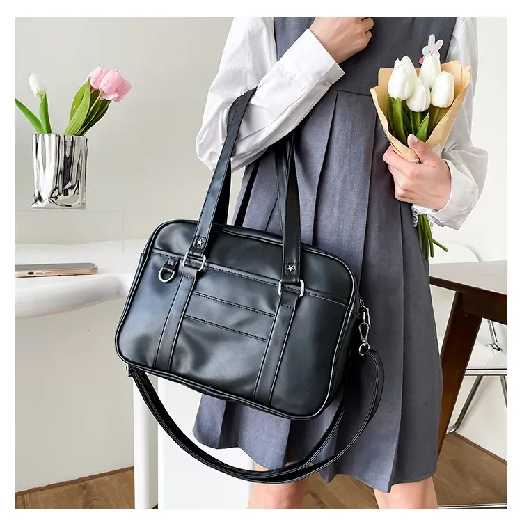 Sac JK détail des lignes