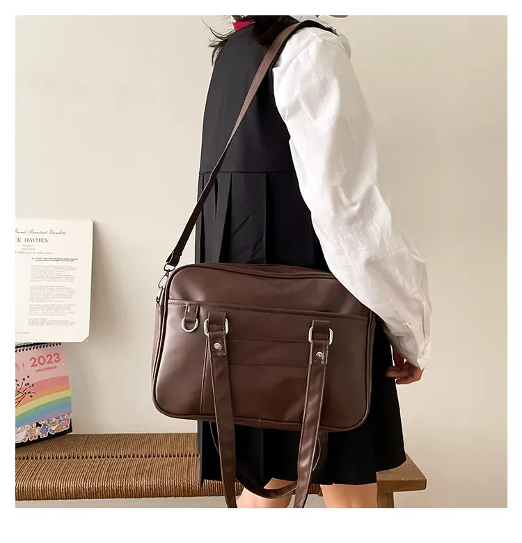 Sac JK lignes épurées