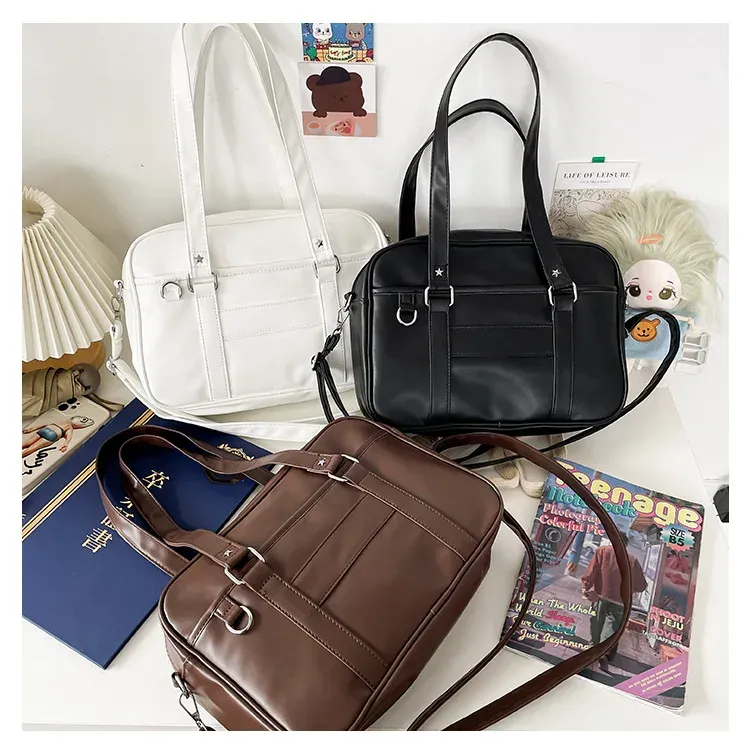 Sac JK aux lignes nettes