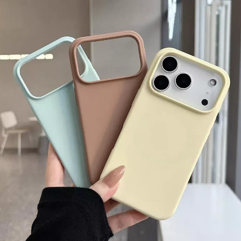 Coque en silicone magnétique MagSafe unie pour iPhone 17 Pro Max 6
