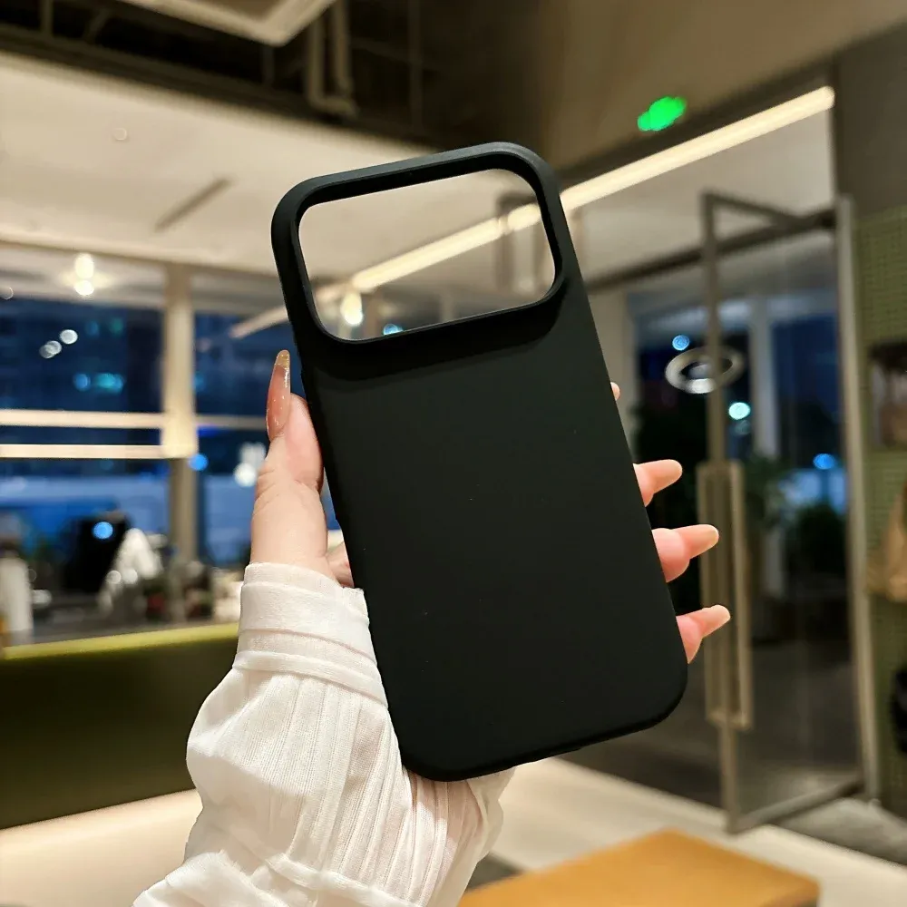 Coque magnétique sous différents angles