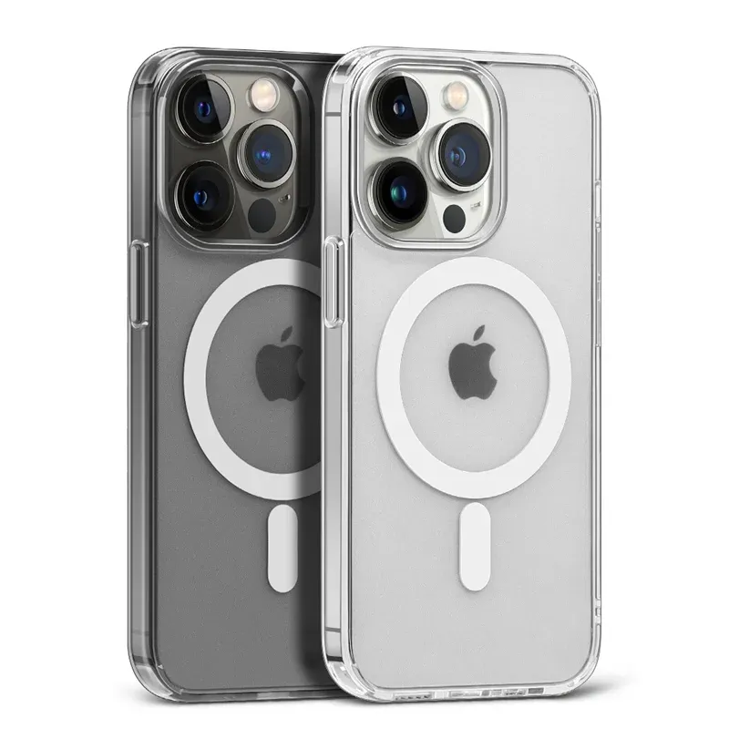 Coque magnétique transparente finition détaillée