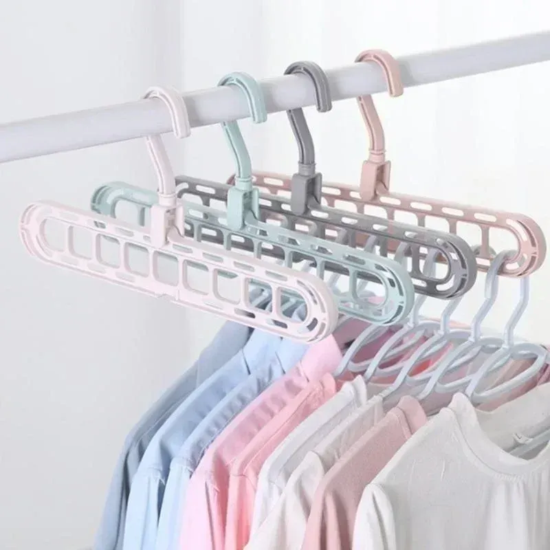 Cintre à vêtements à 9 trous, mise en valeur des accessoires