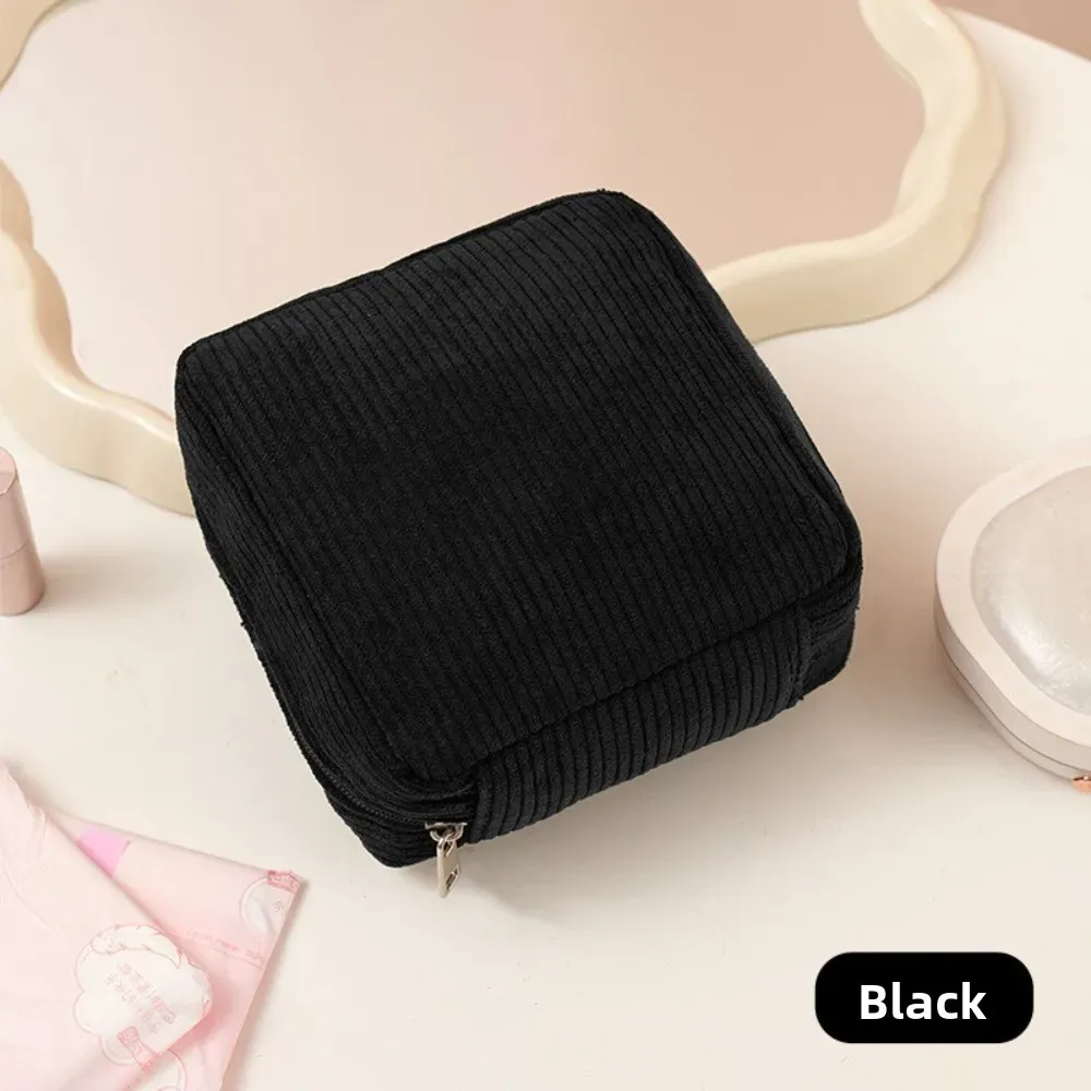 Sac de rangement à grande capacité pour serviettes hygiéniques, cosmétiques et accessoires, organisateur de voyage 2