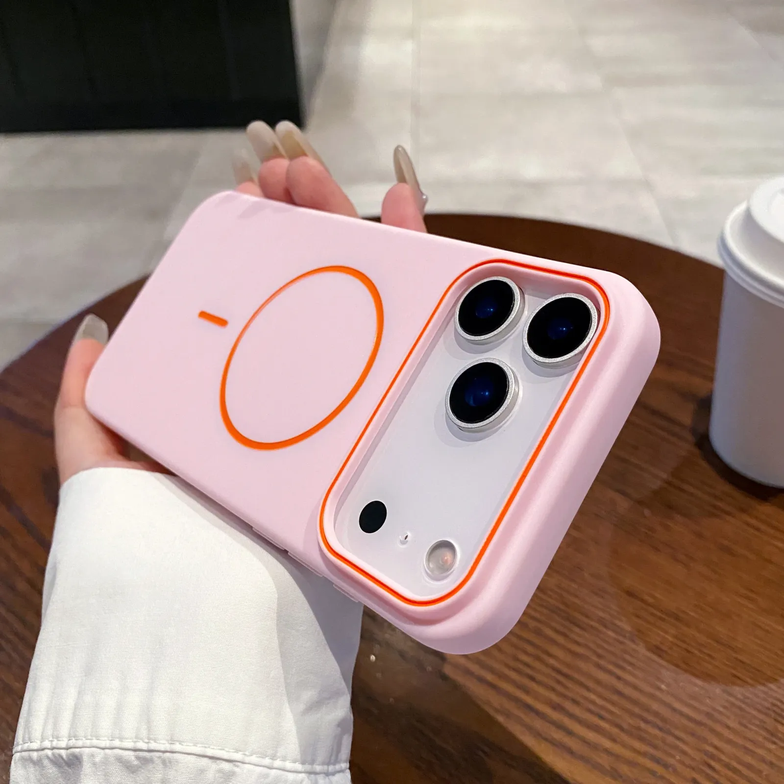 Coque magnétique mate pour iPhone, accès aux boutons