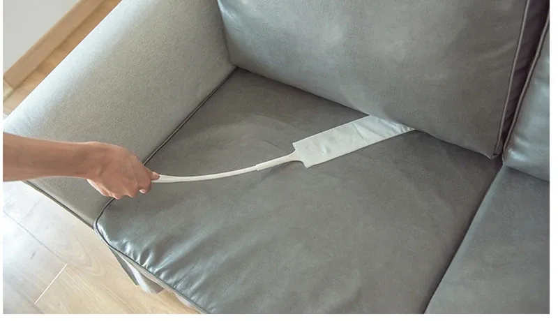 Brosse plate pour zones difficiles d'accès