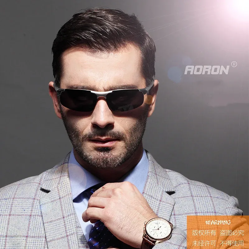 Détail du design des lunettes AORON