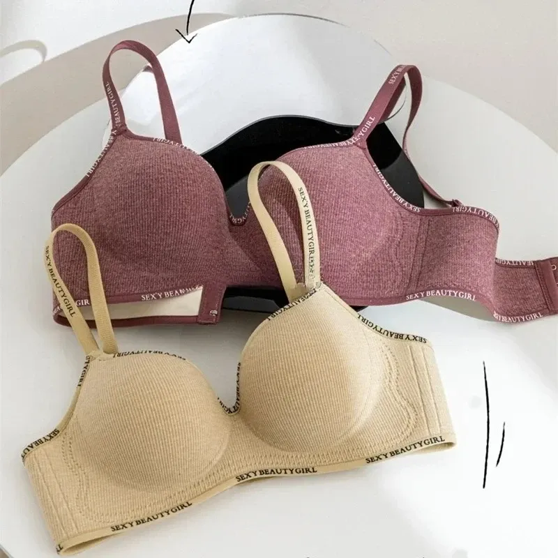 Soutien-gorge sans armatures vue de dos