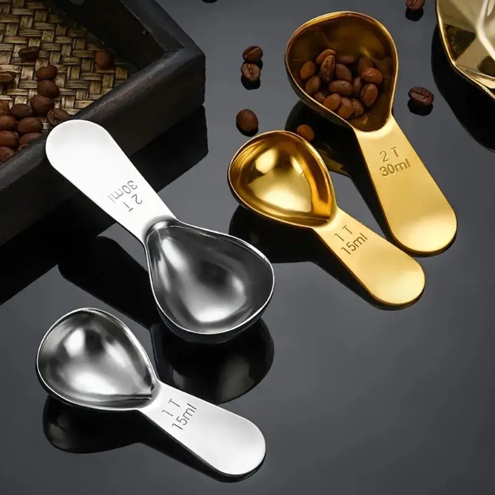Cuillère à café pour le sucre et les épices