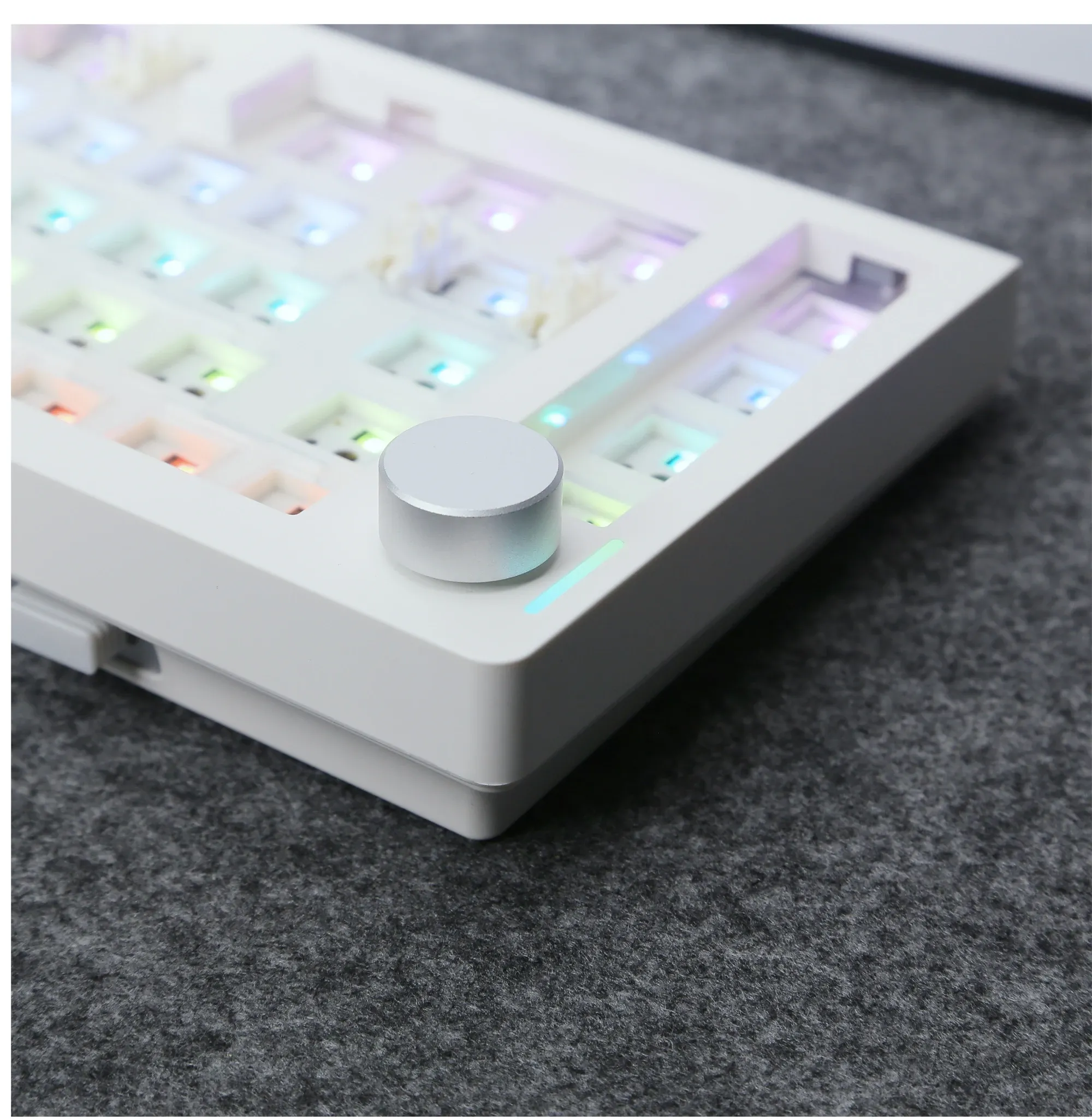 Clavier mécanique de jeu ZUOYA GMK70 VIA/QMK, kit modulaire filaire et sans fil Bluetooth, à montage à chaud et compatible switches interchangeables, clavier scindé personnalisable 6