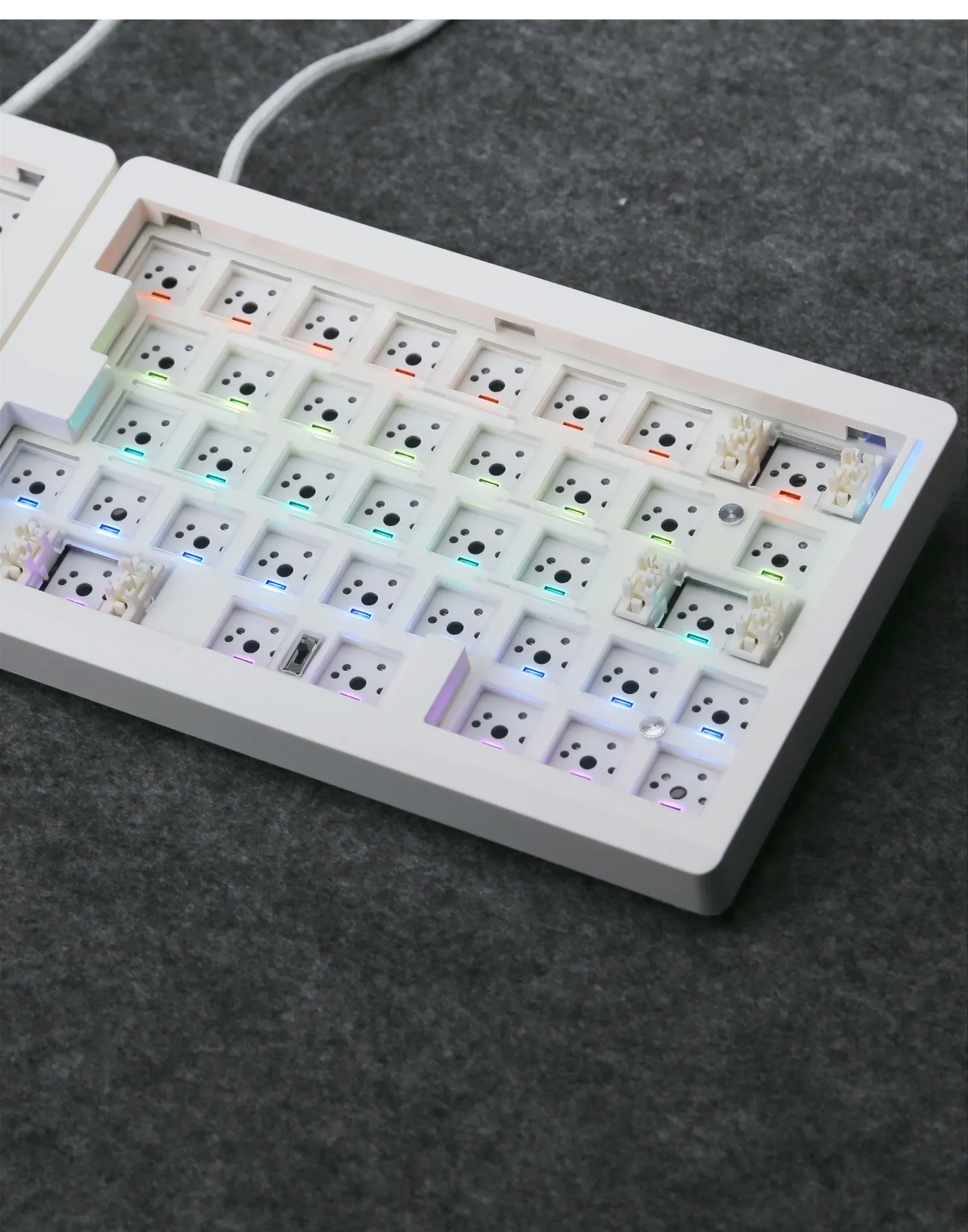 Le ZUOYA GMK70 dans son ensemble