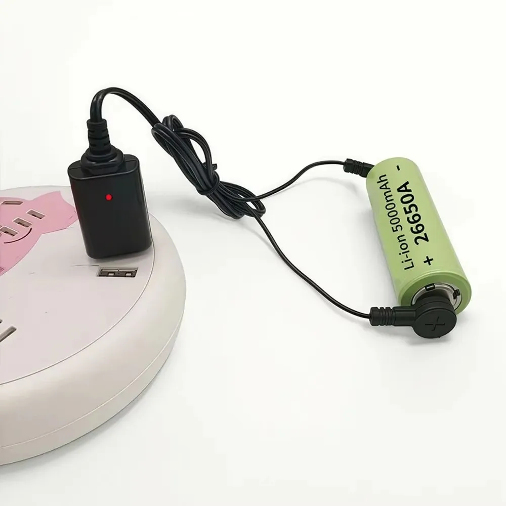 Chargeur magnétique universel pour batterie lithium, câble USB 3,7 V / 4,2 V, accessoire compact et portable 2