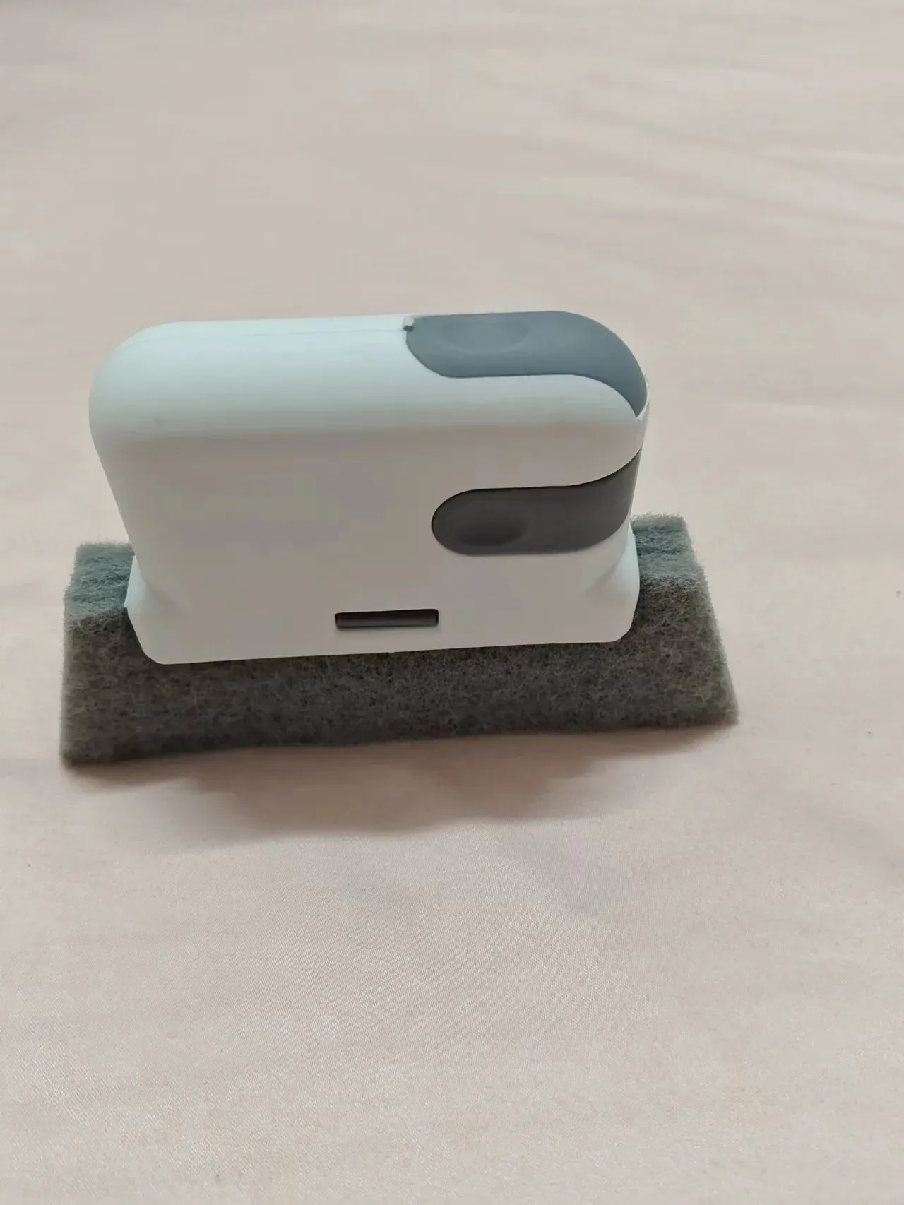 Brosse universelle pour fenêtres et portes, nettoyage des rainures de rebord 7