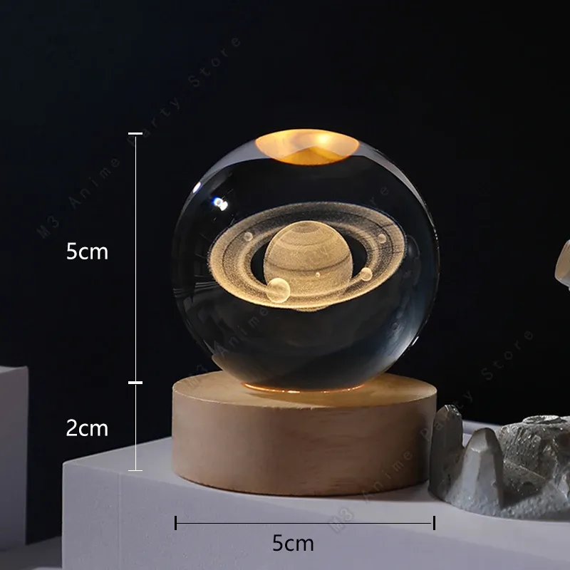 Veilleuse boule de cristal sur une table