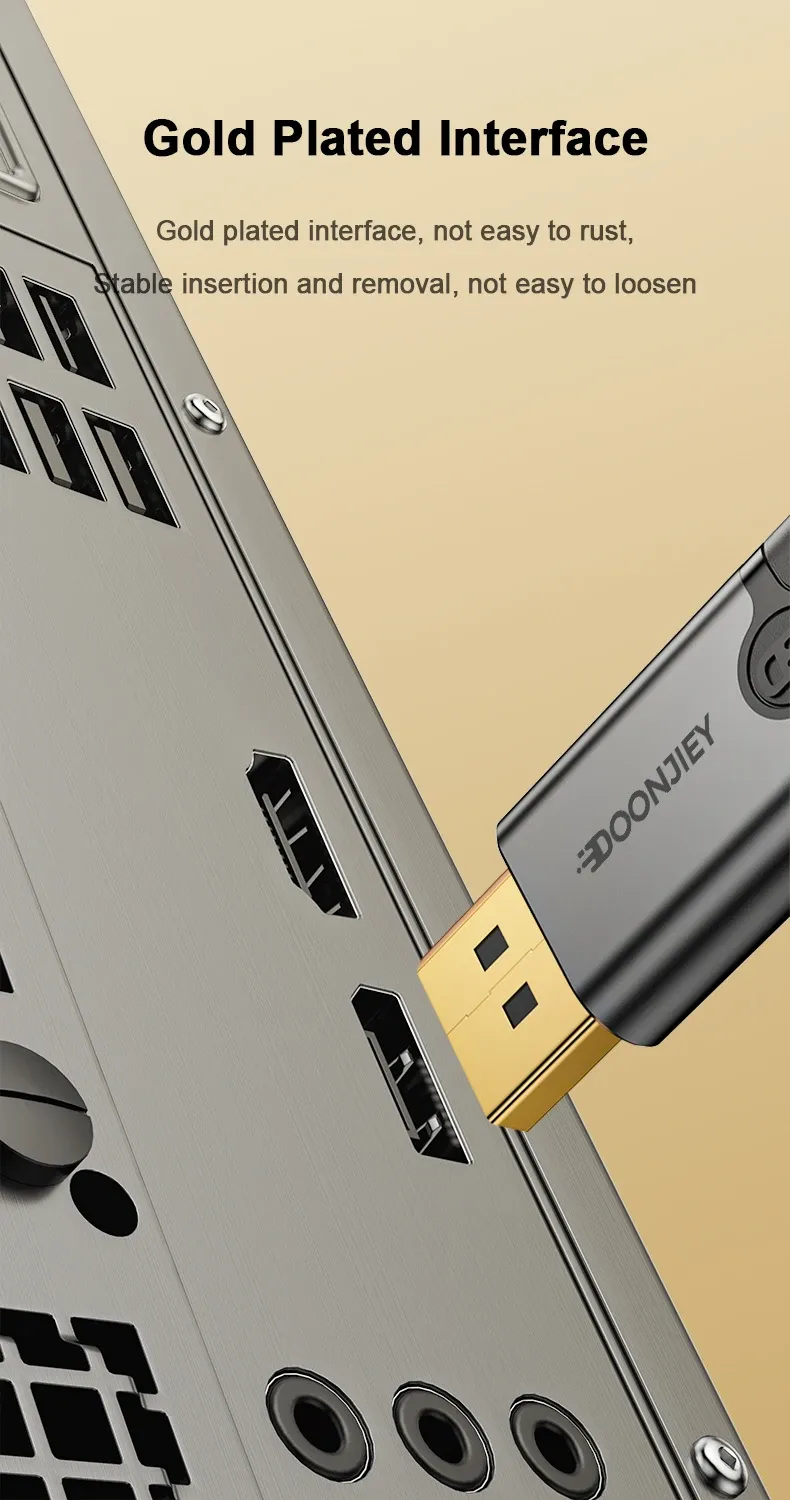 Câble DisplayPort connecté à un téléviseur