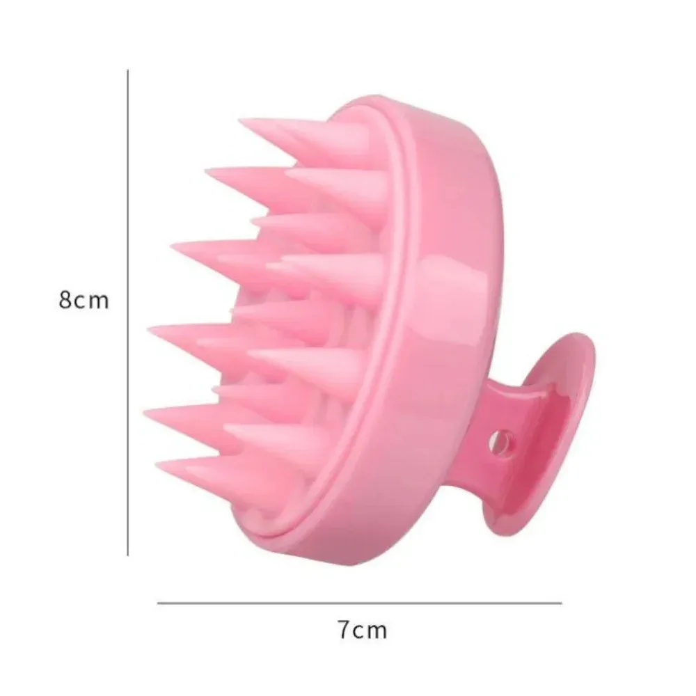 Brosse à shampoing en silicone, en utilisation