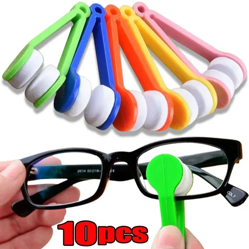 Détail du kit de nettoyage pour lunettes