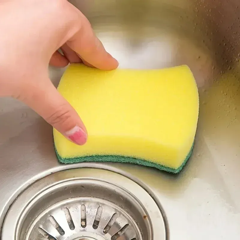 Éponge mousse riche et abondante
