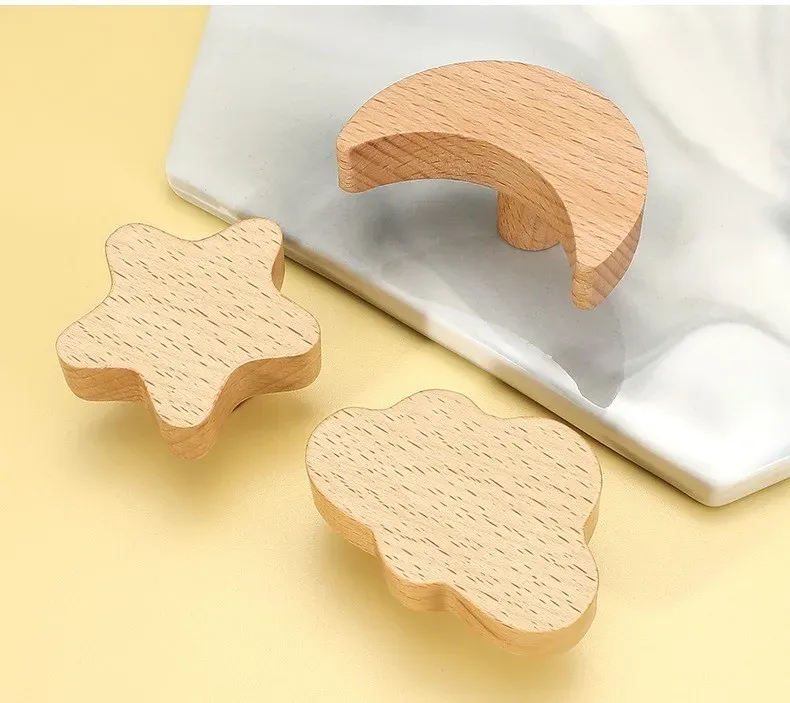 Ambiance d'une cuisine avec poignées en bois