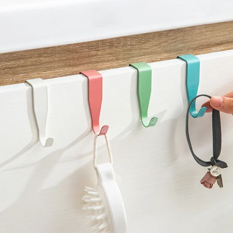 Crochet de porte d'armoire coloré, vue 3