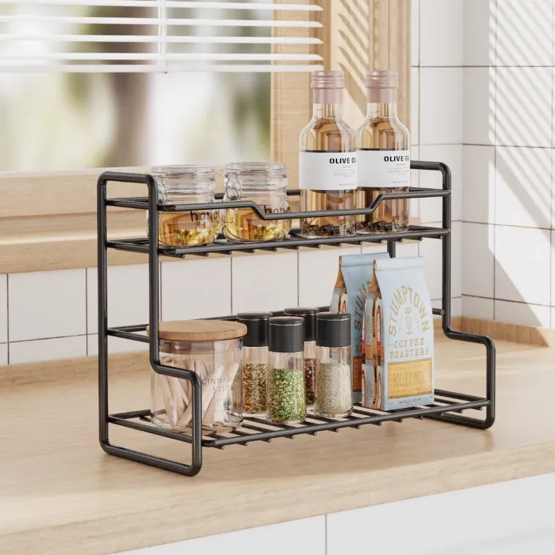 Panier de rangement polyvalent dans un salon