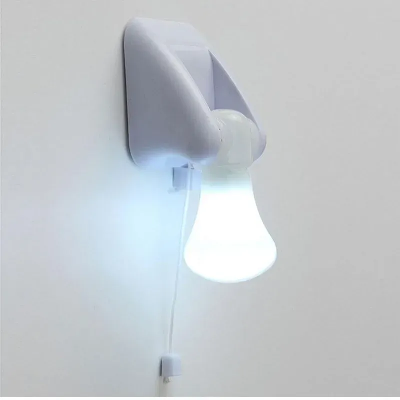 Veilleuse LED à détection de mouvement, autocollante, fonctionnant à piles, pour armoire, placard, mur, chambre et toilettes - Image 1