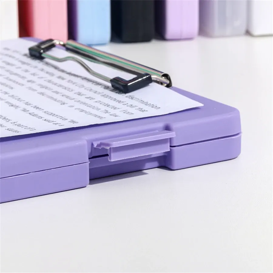 Organisateur de bureau vu de côté