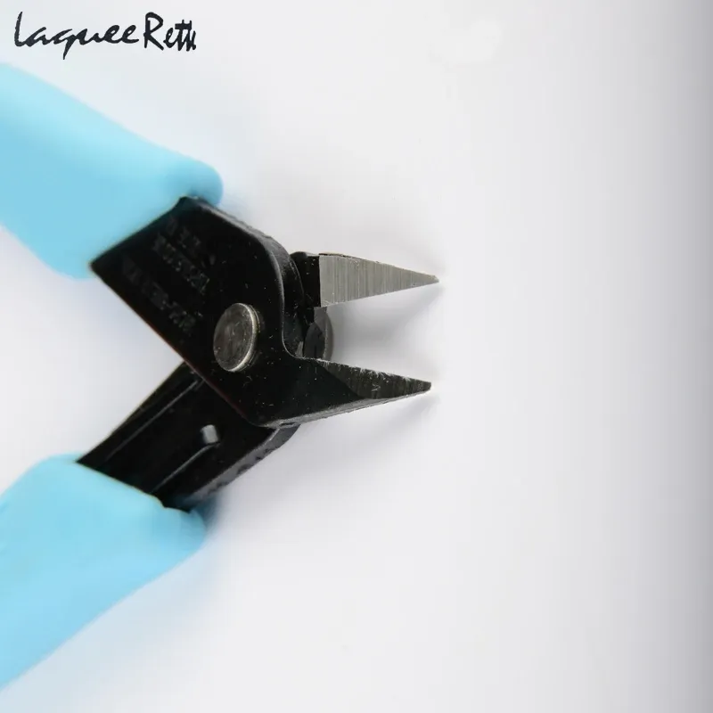 Coupe-ongles professionnel en métal avec pince à biscuits et ciseaux JOScissors 3