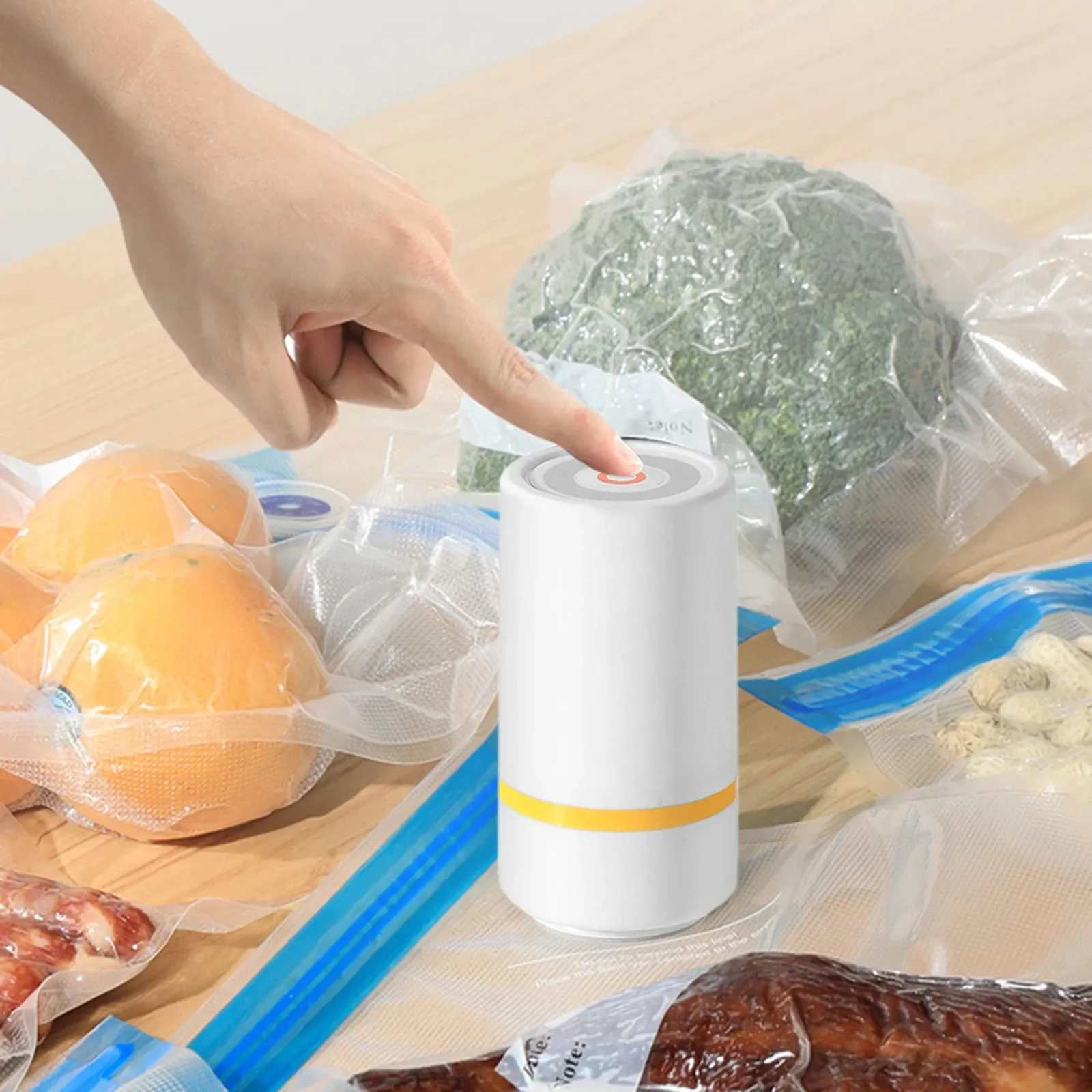 Sacs sous vide avec pompe de scellage et valve d'air pour la conservation des aliments 2