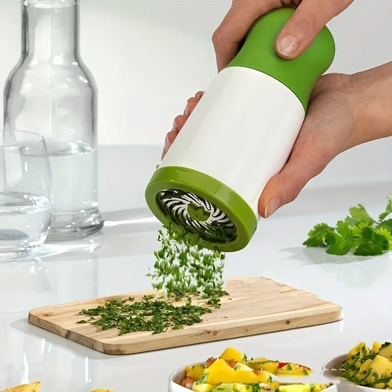 Broyeur manuel à herbes et épices pour ail, persil et coriandre - Image 1