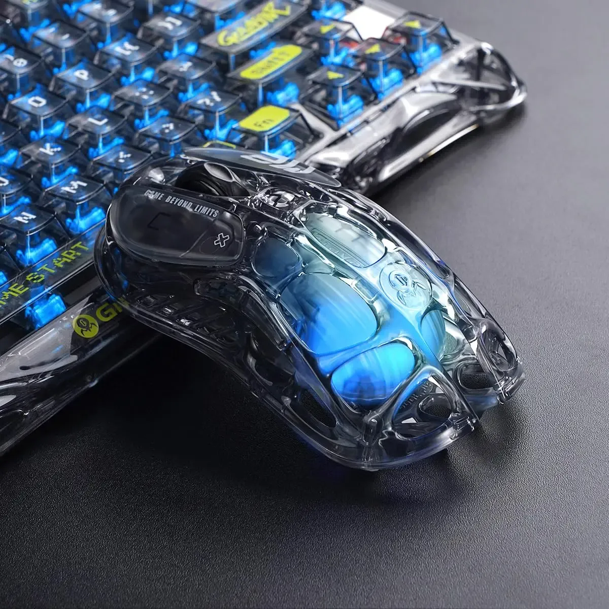Souris de jeu sans fil GravaStar Mercury M2 – Conception légère évidée, 5 DPI programmables, 26 000 DPI, capteur PAW3395DM 8